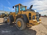 Used Volvo Loader,Used Volvo in yard,Used Loader ready to go,Front of used Loader